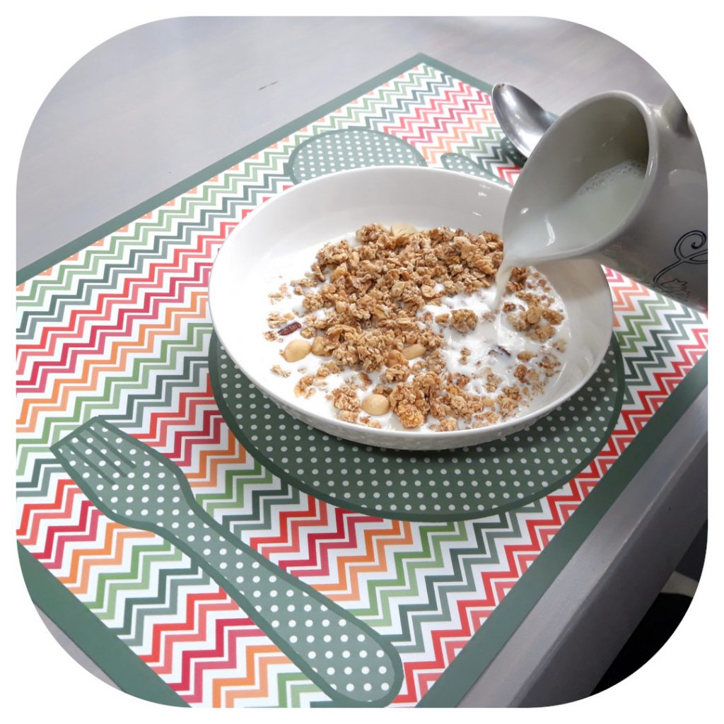 synaps table setting placemat zigzag