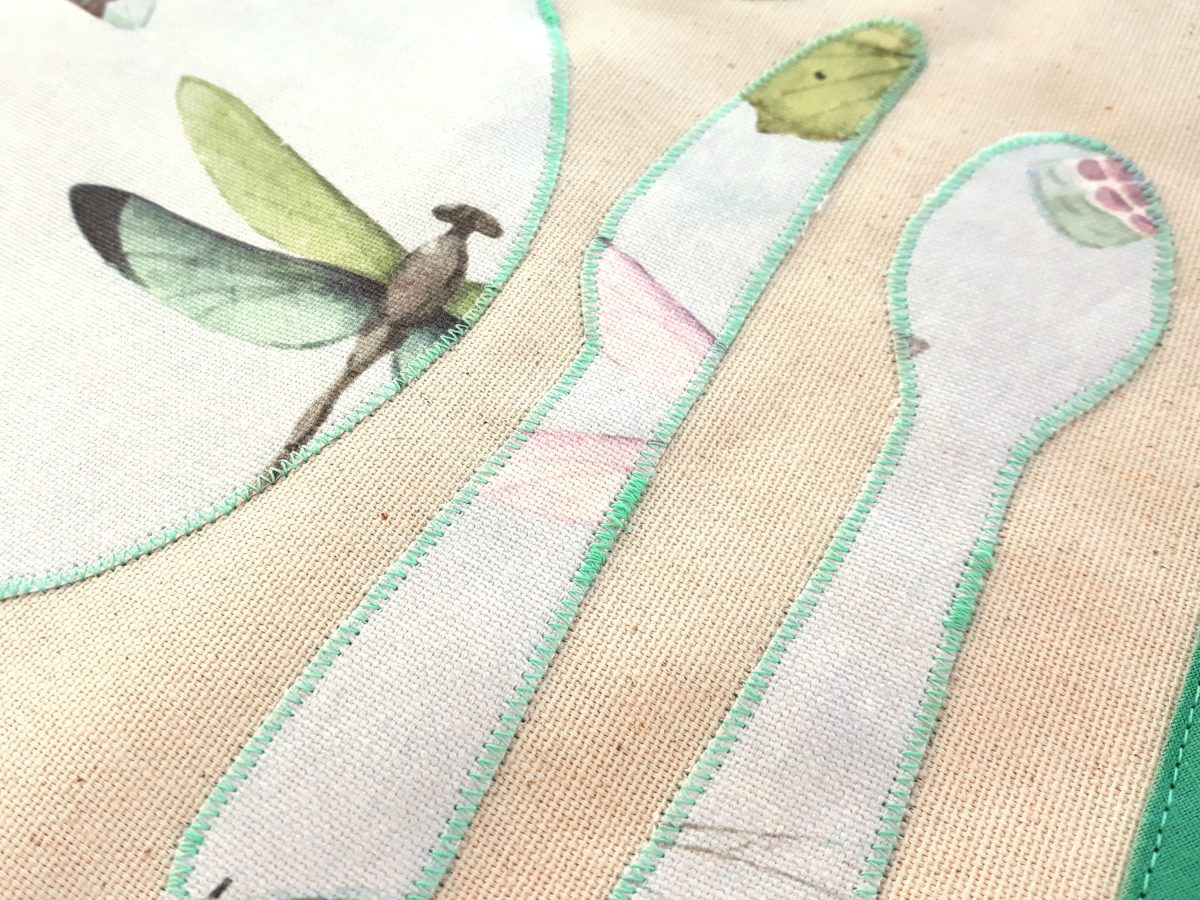 Montessori placemat canvas dragonflies detail