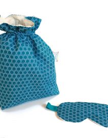 mystery bag and blindfold honeycombs aqua