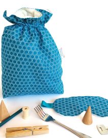 mystery bag and blindfold honeycombs aqua