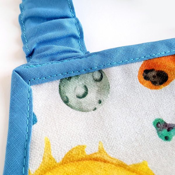 Montessori child apron universe space solar sistem moon